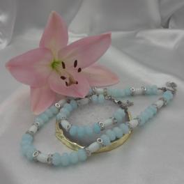 Sieradenset glas en Jade - lichtblauw/wit