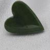 Thumbnail for Handgemaakte epoxy oorstekers 'hart groot' - bos groen