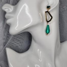 Statement oorbellen met polaris en Swarovski - emerald green